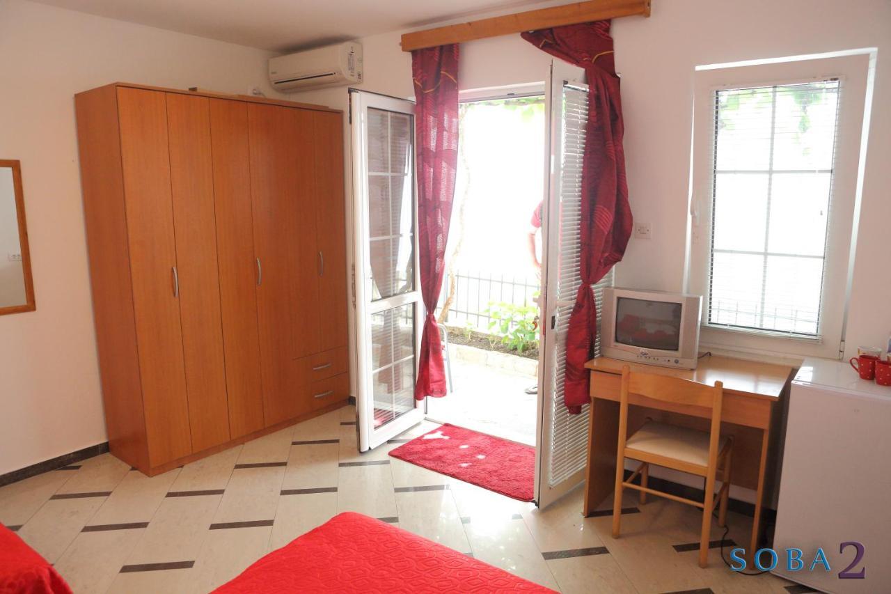 Apartmani Jedro Рафаїловичі Екстер'єр фото